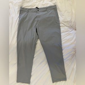 Men’s Lululemon commission warpatreme dress pants size 40x32